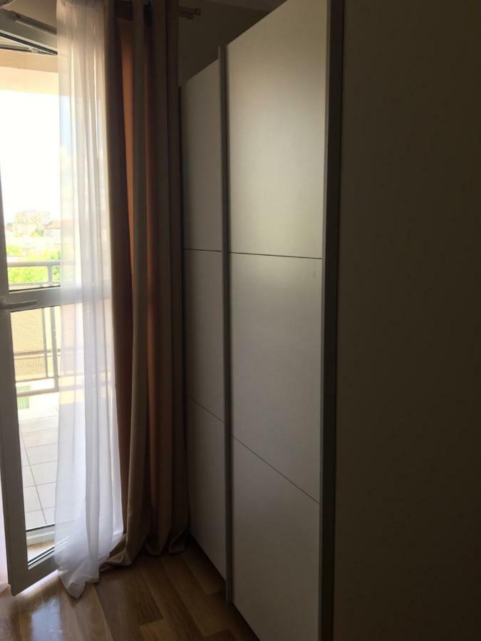 Family & Business Elegant Apartments Rynek Centrum Downtown - 2 Bedroom, Balcony, Parking Kielce Luaran gambar