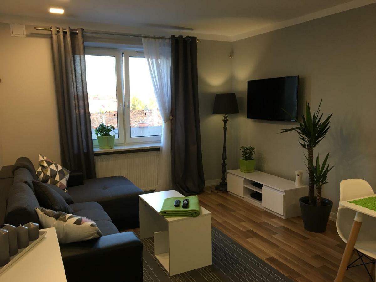 Family & Business Elegant Apartments Rynek Centrum Downtown - 2 Bedroom, Balcony, Parking Kielce Luaran gambar