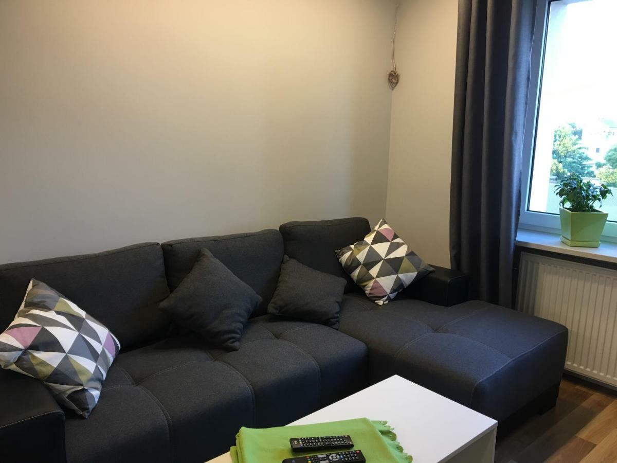 Family & Business Elegant Apartments Rynek Centrum Downtown - 2 Bedroom, Balcony, Parking Kielce Luaran gambar