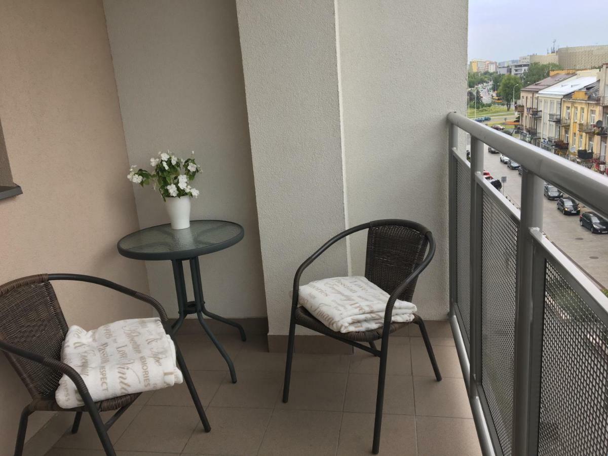 Family & Business Elegant Apartments Rynek Centrum Downtown - 2 Bedroom, Balcony, Parking Kielce Luaran gambar
